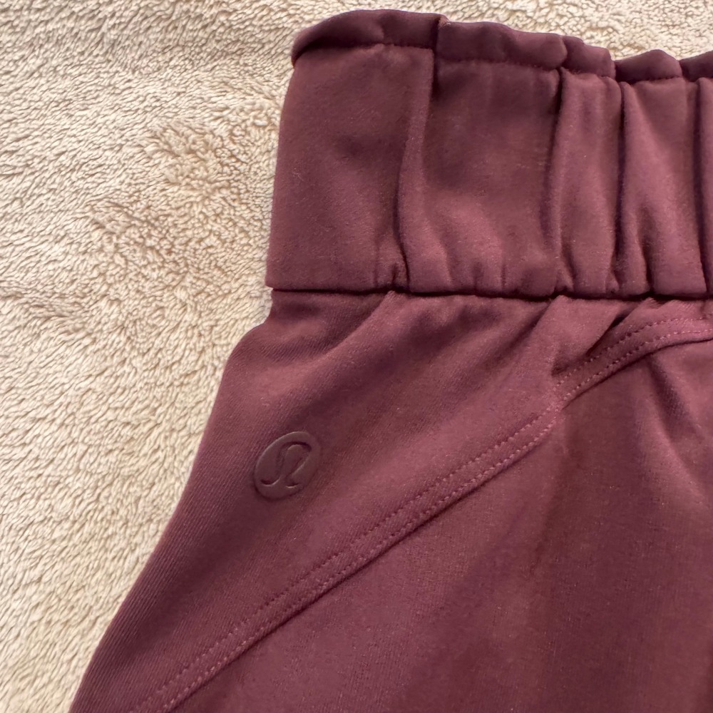 Lululemon On The Fly High Rise Pull On Cropped 7/8 Pants Stretch Travel Sz 6 - Picture 9 of 10